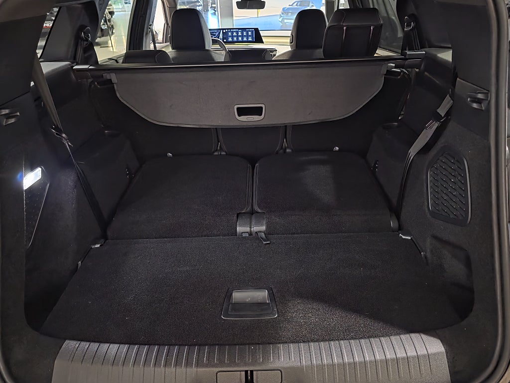 Bild på Peugeot E-5008 GT 214hk Aut - 7-SITS,B-KAMERA,DRAG