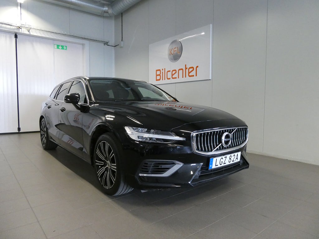 Volvo V60 Recharge T6 AWD Aut-Drag-Kamera-BLIS-VOC-Värmare-SoV