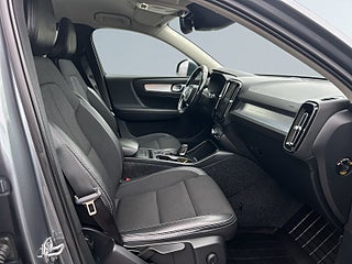 Volvo XC40 D3 AWD Momentum Pro SoV-Däck/Elstol/Kamera/Psens/Navi – bild 10
