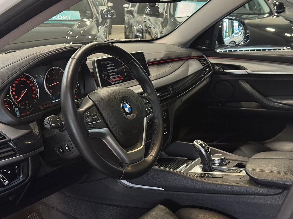 BMW X6 xDrive40d 313hk HUD Värmare Komfortstol 20" Pano Drag
