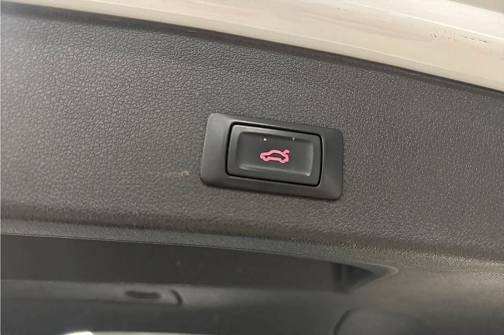 Audi Q5 2.0 TDI Quattro, 1 BRUKARE, B/O, DRAG, PANORAMA