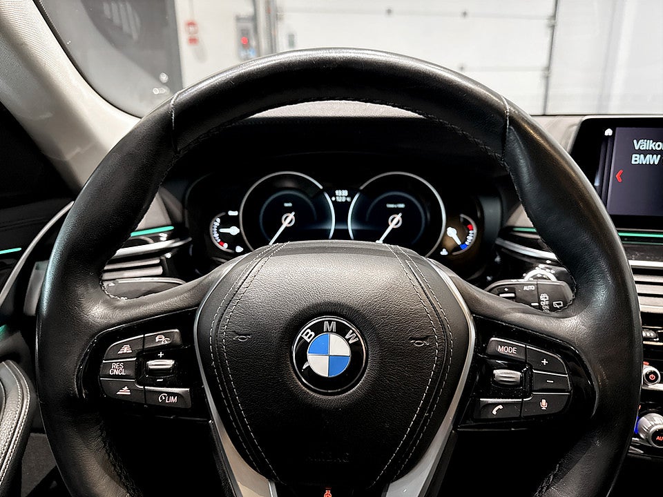 Bild på BMW 520d Touring Luxury Line 190hk Aut B-KAMERA DRAG RATTVÄRME
