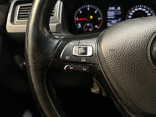 Volkswagen Caddy Van 2.0 Dvärm Drag LED-ramp S/V-hjul