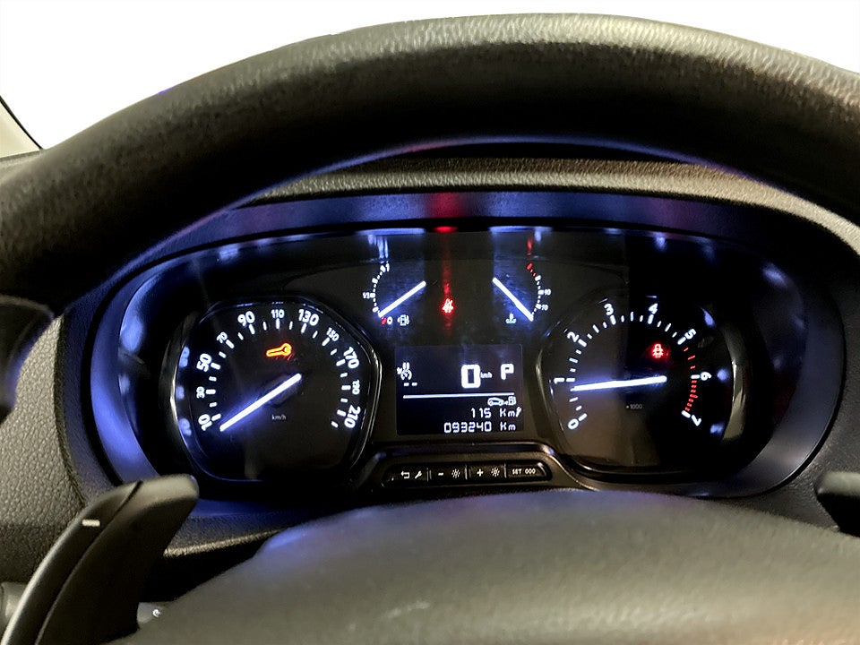 Bild på Opel Vivaro Business 2.0 BHDi 145hk Aut L3 B-KAMERA WEBASTO DRAG