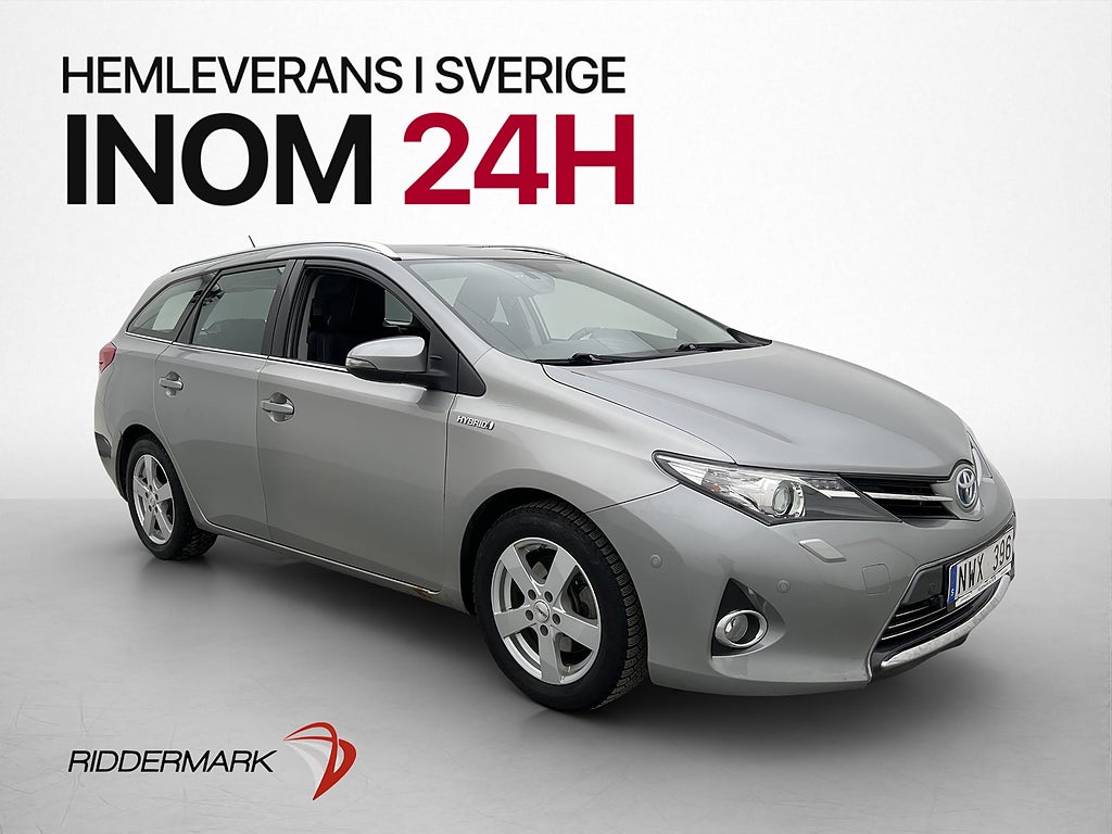 Toyota Auris Hybrid e-CVT 136hk Executive Värmare Kamera