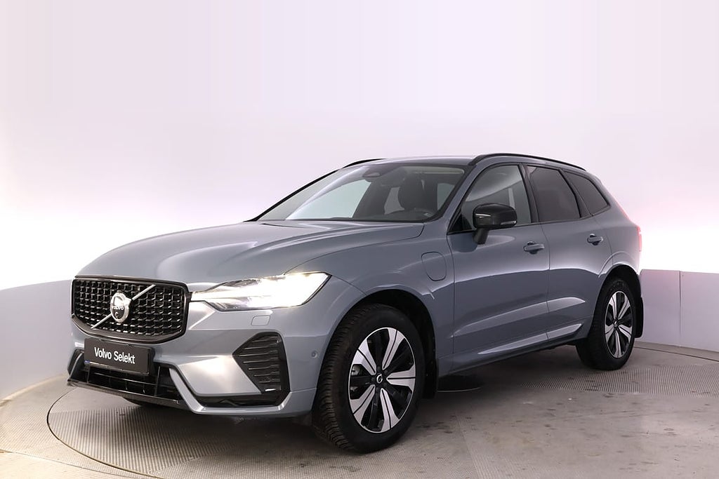 Volvo XC60 Recharge T6 II Plus Dark Edition. DRAG H/K 360