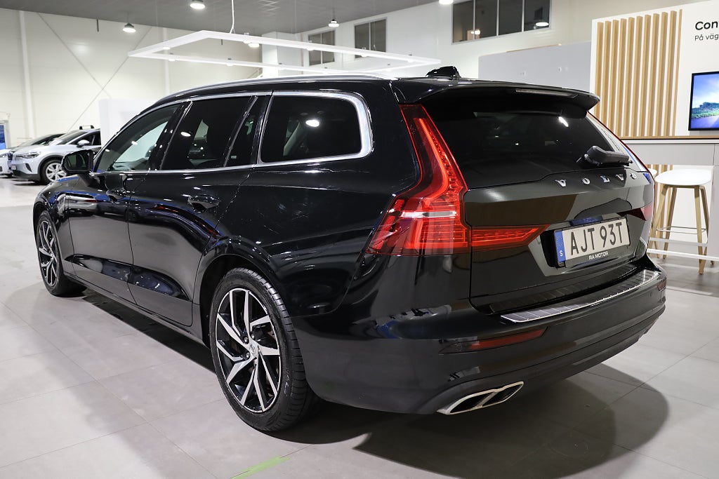 Volvo V60 Recharge T6 AWD Momentum Advanced Aut Pilot assist 2020