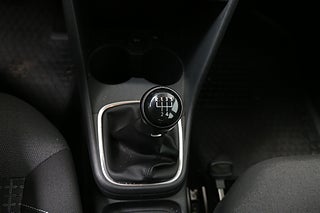 Halvkombi Volkswagen Polo 18 av 24