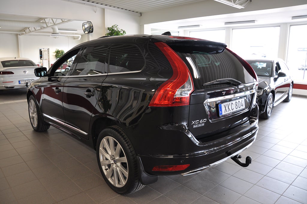 Volvo XC60 2015 - miniatyr 7