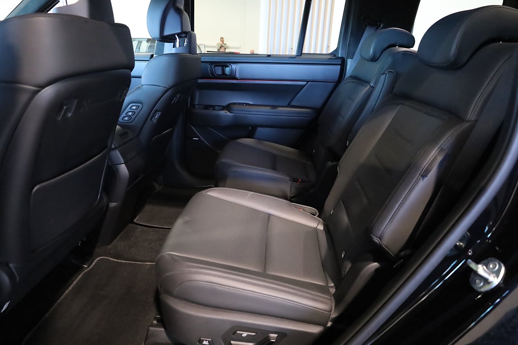 Hyundai Santa Fe PHEV Calligraphy 4WD Navi 360° Head-up Leasbar Läder