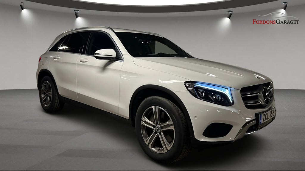 Mercedes-Benz GLC 250d 4MATIC LÅGMIL DRAG SVENSK 204HK 