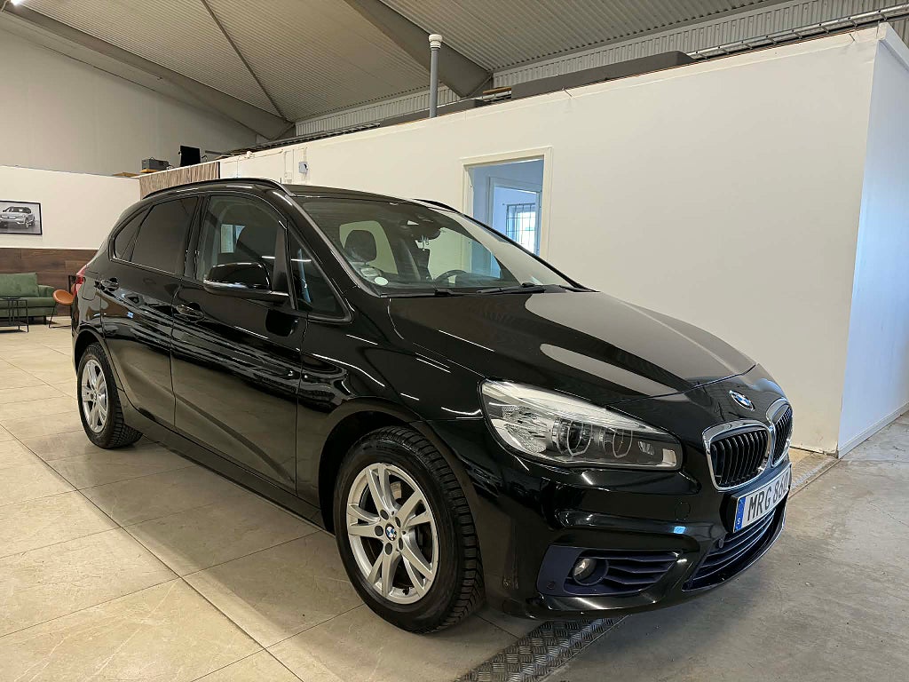 BMW 218 d Automat Skinn GPS Head up Sport line Euro 6