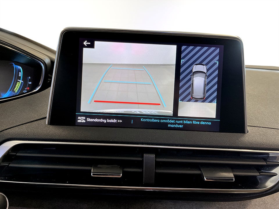 Bild på Peugeot 3008 GT PHEV 300hk Aut 4WD B-KAMERA EL-BAKLUCKA
