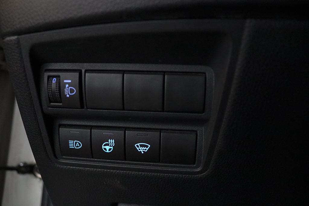 Toyota Yaris Cross Hybrid AWD-i e-CVT Active Plus Navi