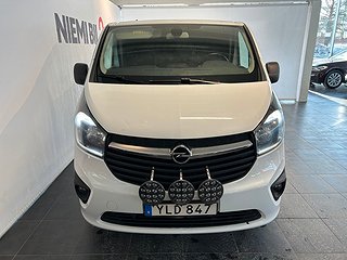 Opel Vivaro Skåpbil 2.9t 1.6 CDTI MOMS/Värmare/Dragkrok