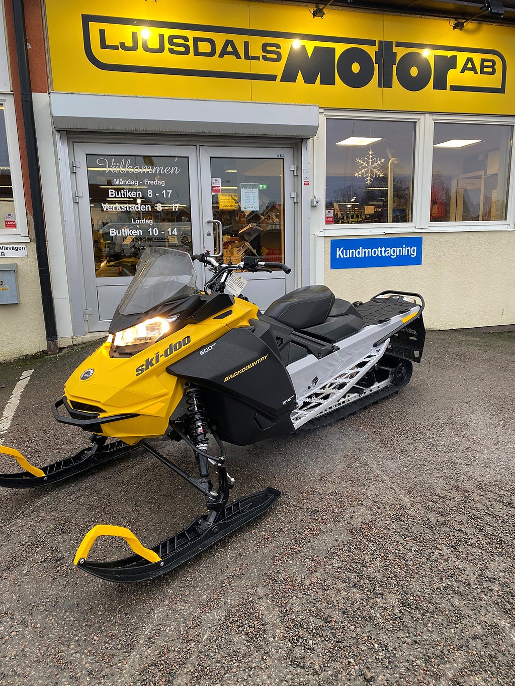 Ski-Doo Backcountry  Sport 600 efi 85HK Kampanj -15000kr