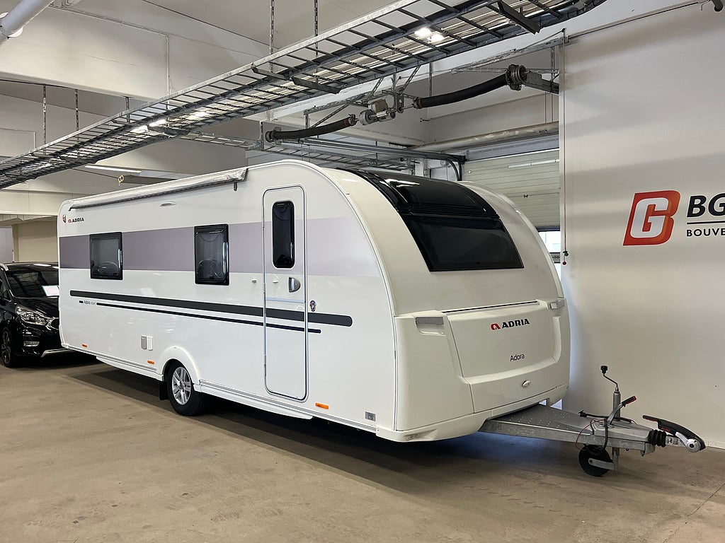 Adria Adora 613 HT Långbäddar/Alde/Vinteranpassad/Förtält