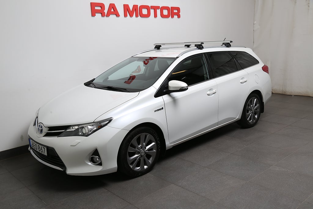 Toyota Auris Touring Sports Hybrid e-CVT Edition 50 Motorvärmare
