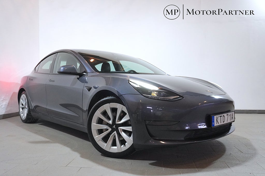 Tesla Model 3 Long Range AWD Autopilot Värmepump MOMS 3,95%