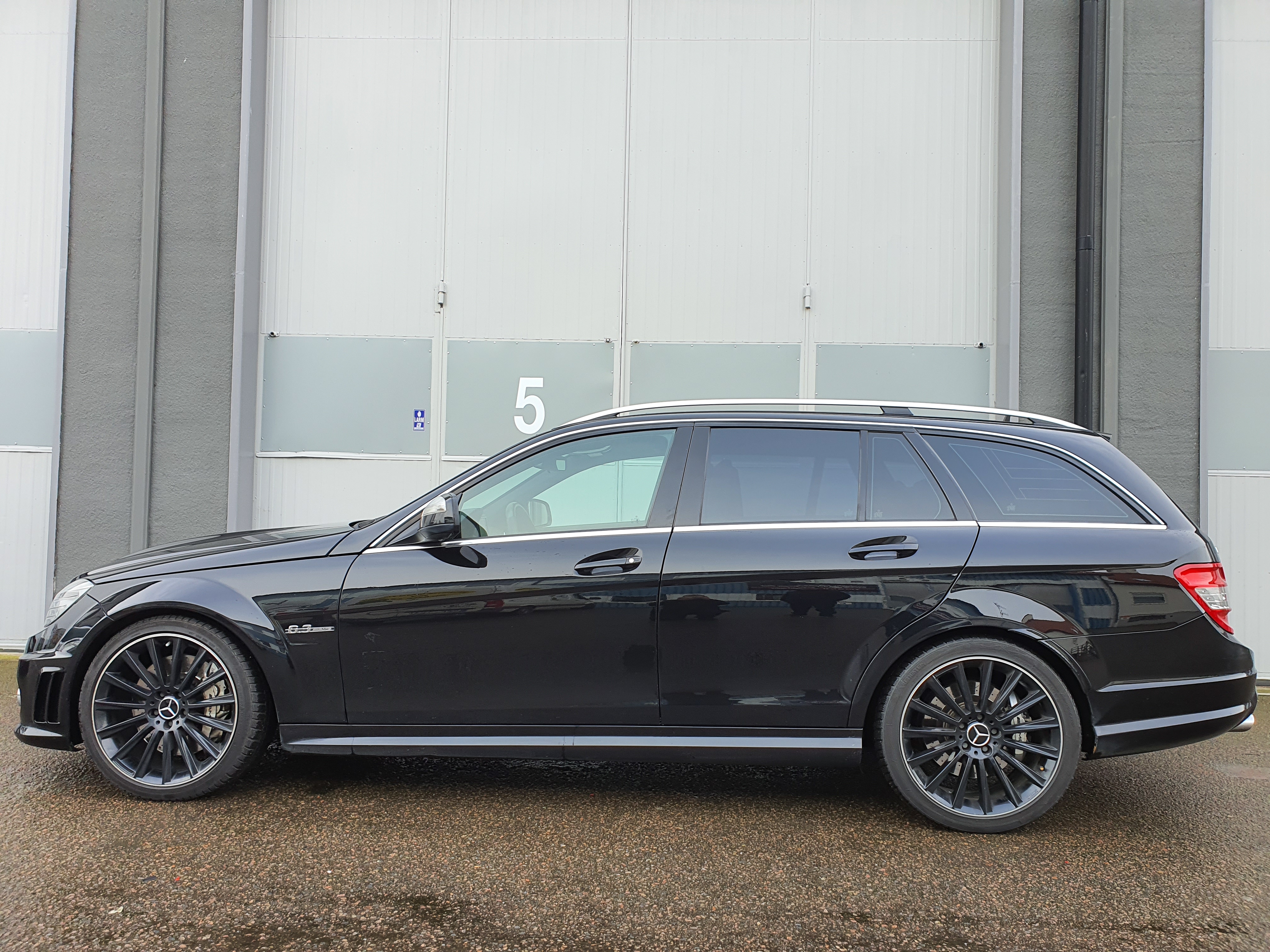 Mercedes-Benz C 63 AMG T 7G-Tronic 457hk 2008, bild 3/40