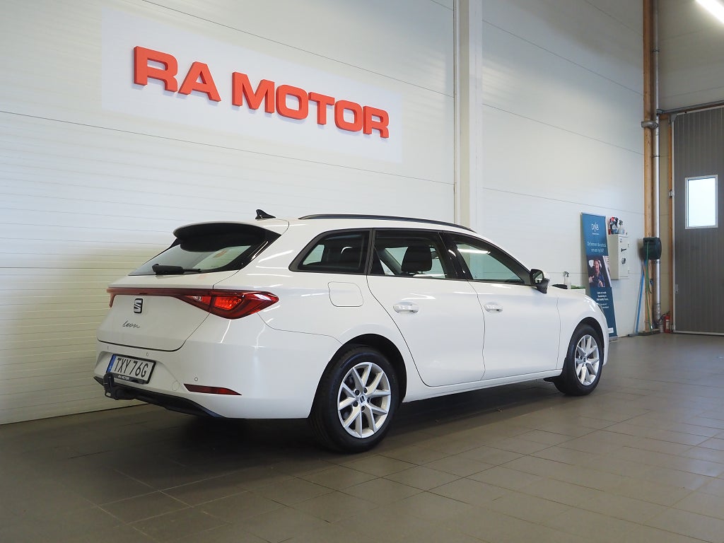 Seat Leon ST 1.5 TSI 130hk Style | Drag | Backkamera | Värmare | 2021