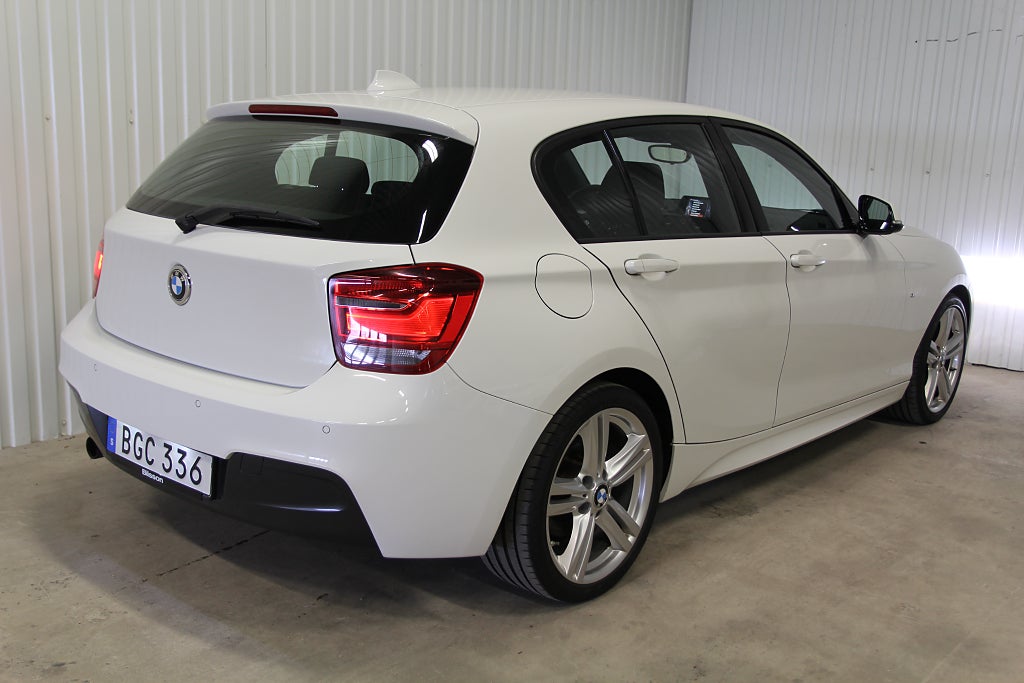 BMW 116i 5-dörrars M-Sport, bluetooth, sportratt, sportstolar