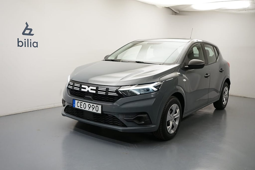 Dacia Sandero TCe 90 essential – Parkeringsassistans