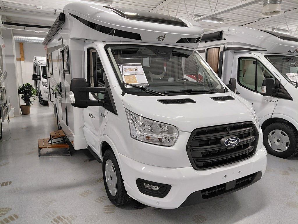 Ci Magis Ford 82 XT