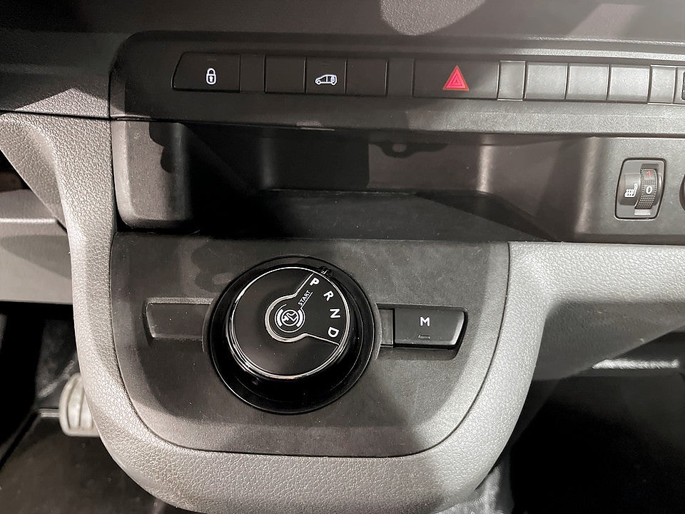 Bild på Peugeot Expert PRO+ 2.0 BHDi 180hk Aut L2 DRAG VÄRMARE INREDNING