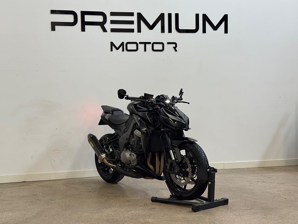 Kawasaki Z1000 | Akrapovic Helsystem | K&N | 141hk