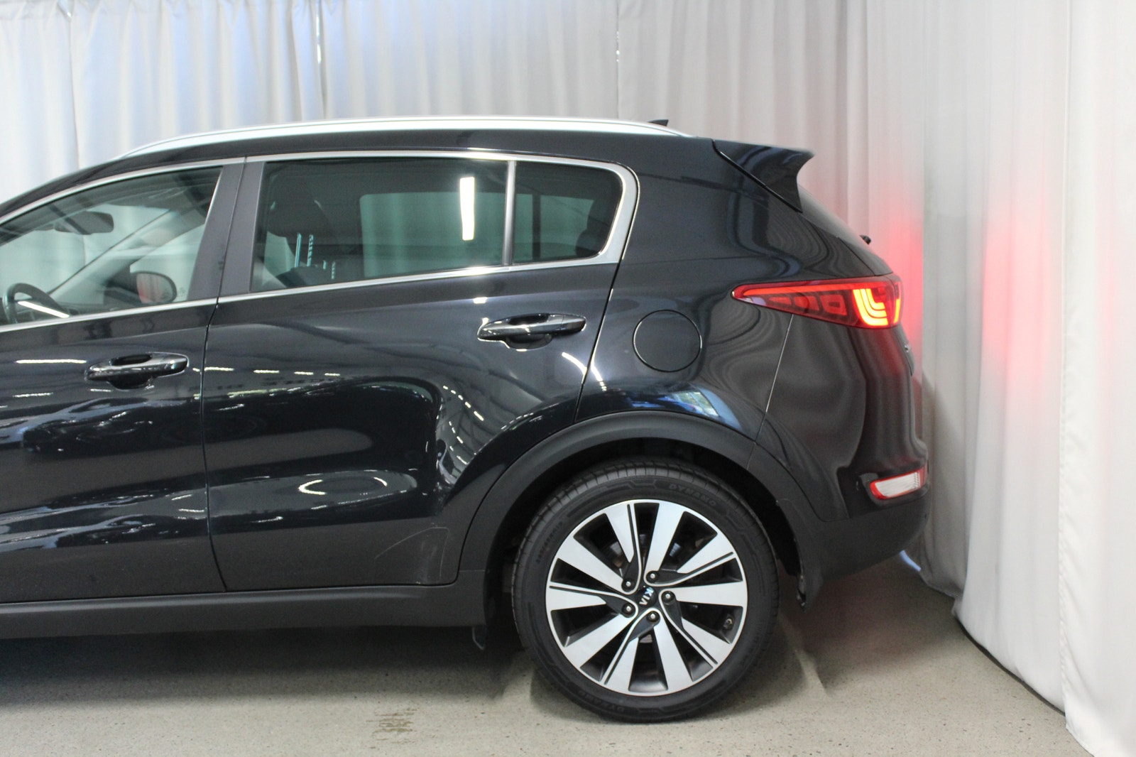 Kia Sportage 2.0 CRDi AWD 185HK Advance, S&V-hjul,  9882 mil 2016 - miniatyr 8