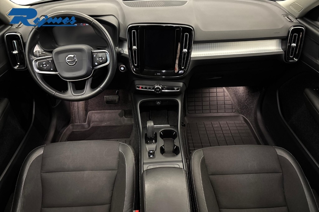 Volvo XC40 2019, bild 2/10