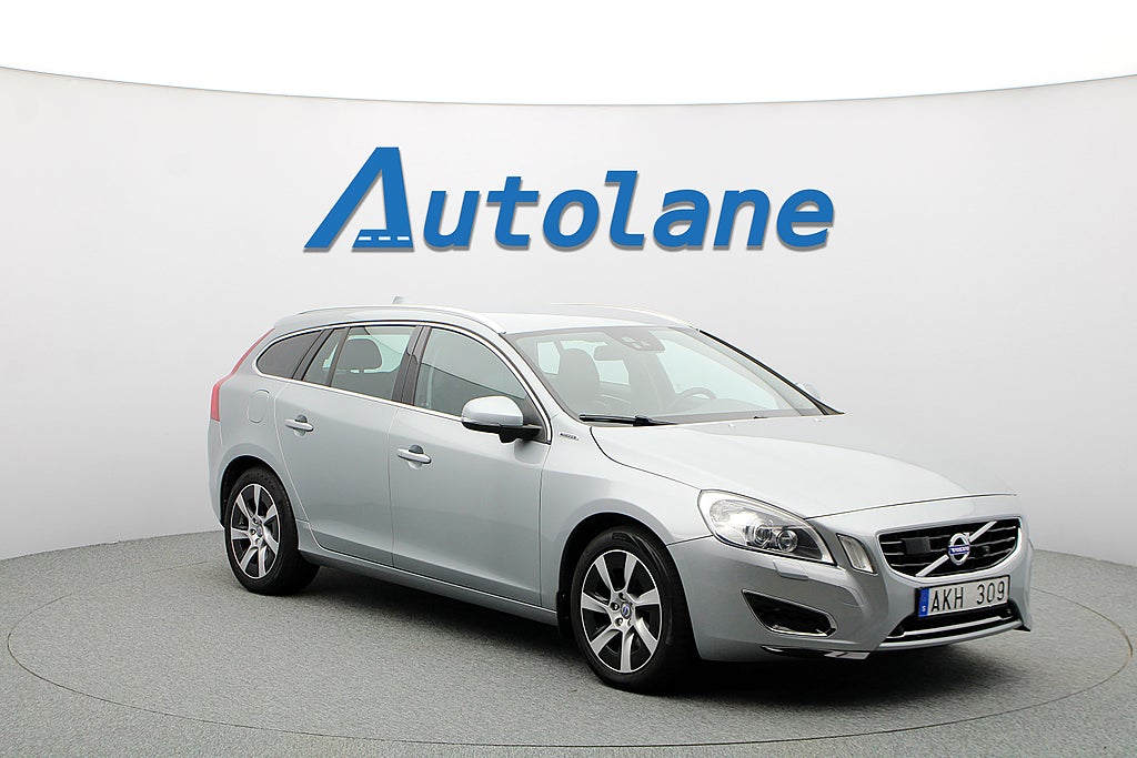 Volvo V60 D6 AWD Pure Edition, Plug-in Hybrid, Summum 283hk