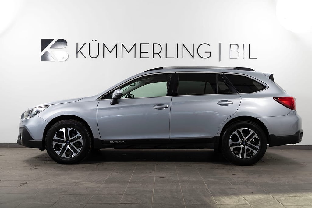 Subaru Outback 2.5 175hk AWD Moms/Dragkrok/Kupévärmare/Bk...