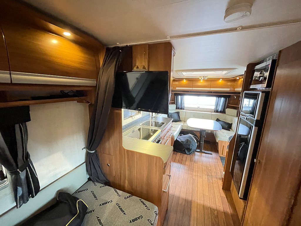 Cabby Caienna 740 / Förtält / ALDE / Långbädd / Ugn / Läder - Cabby