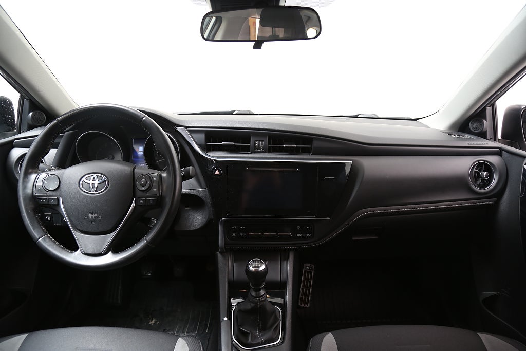 Toyota Auris 1,2 Turbo Active 5D Kamera Motorvärmare 2016