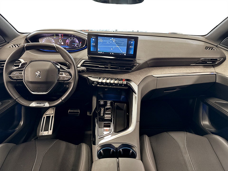 Bild på Peugeot 3008 GT 1.2 PT 130hk Aut B-KAMERA CARPLAY