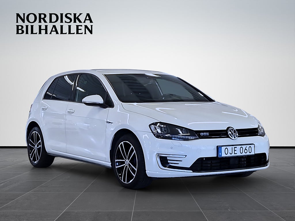 Volkswagen Golf GTE 1.4 TSI ACT GTE Sportratt P-sensorer