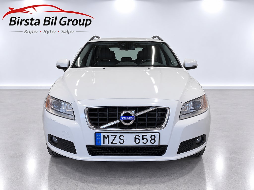 Volvo V70 T4 Momentum Automat/  0:- KONTANT