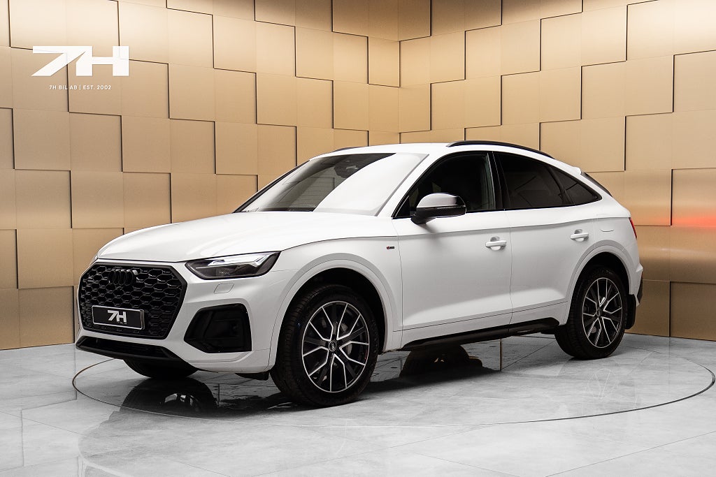 Audi Q5 55 Sportback TFSI e Q S Line / Cockpit / Ränta 3,99% / 