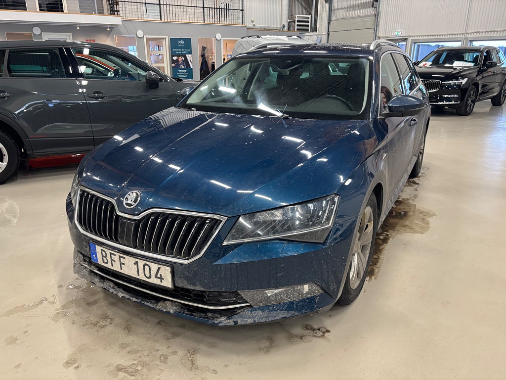Skoda Superb Kombi 2.0 TDI 4x4 SCR Business Edition L&K 2,99%Ränta