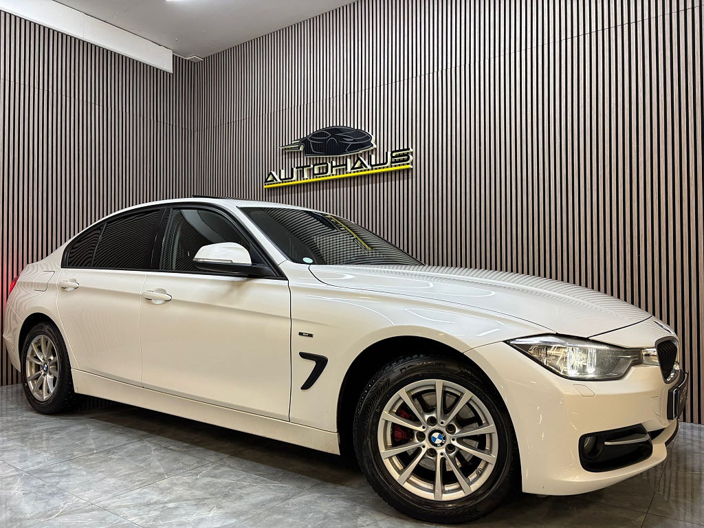 BMW 320 d Sport Line Taklucka Dragkrok HiFi Rattvärme 1,95%