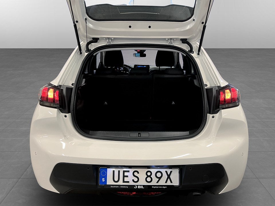 Bild på Peugeot 208 Active Pack 1.2 PT 100hk Aut - CARPLAY, FARTHÅLLARE