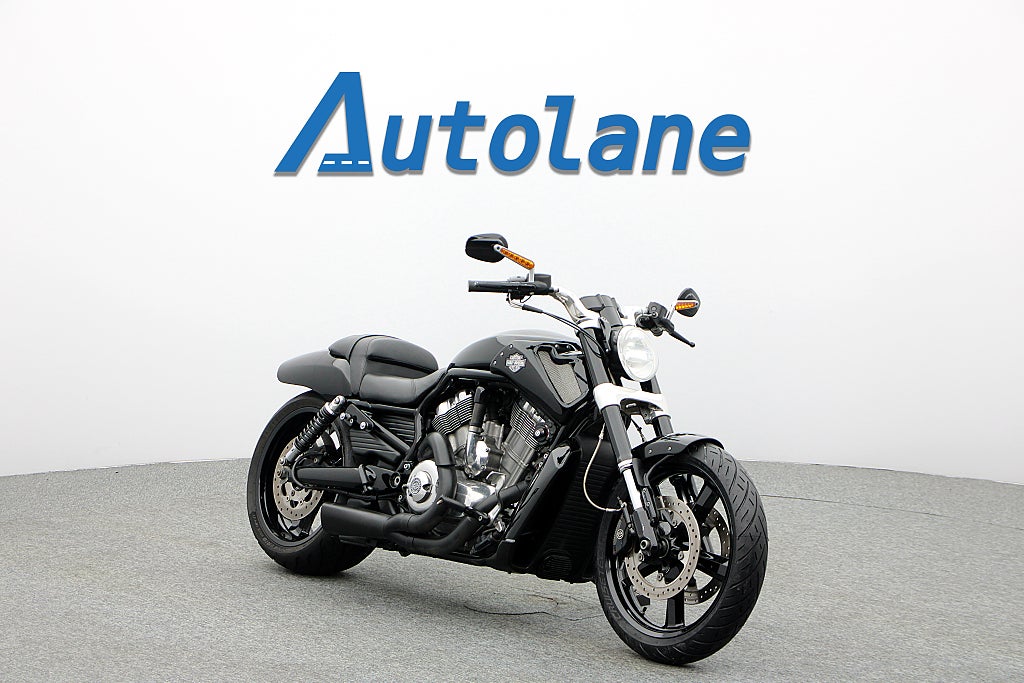 Harley-Davidson VRSCF V-Rod Muscle * Nytt framdäck, Nyservad* 
