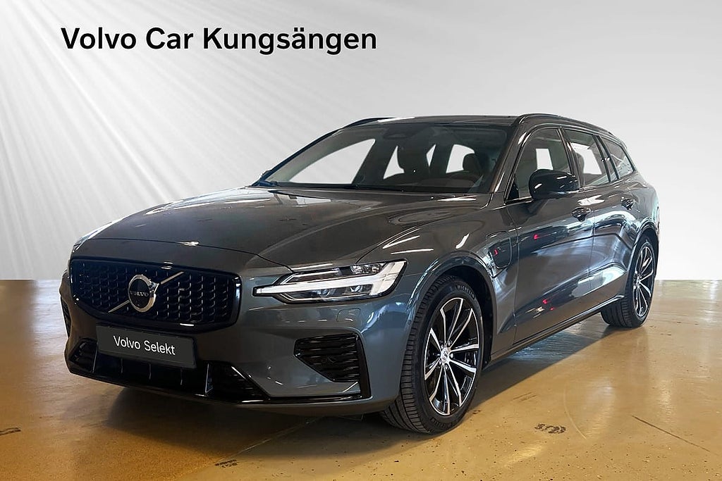 Volvo V60 T6 Plus Dark Nordic Edition 360/HARMAN/LÄDER