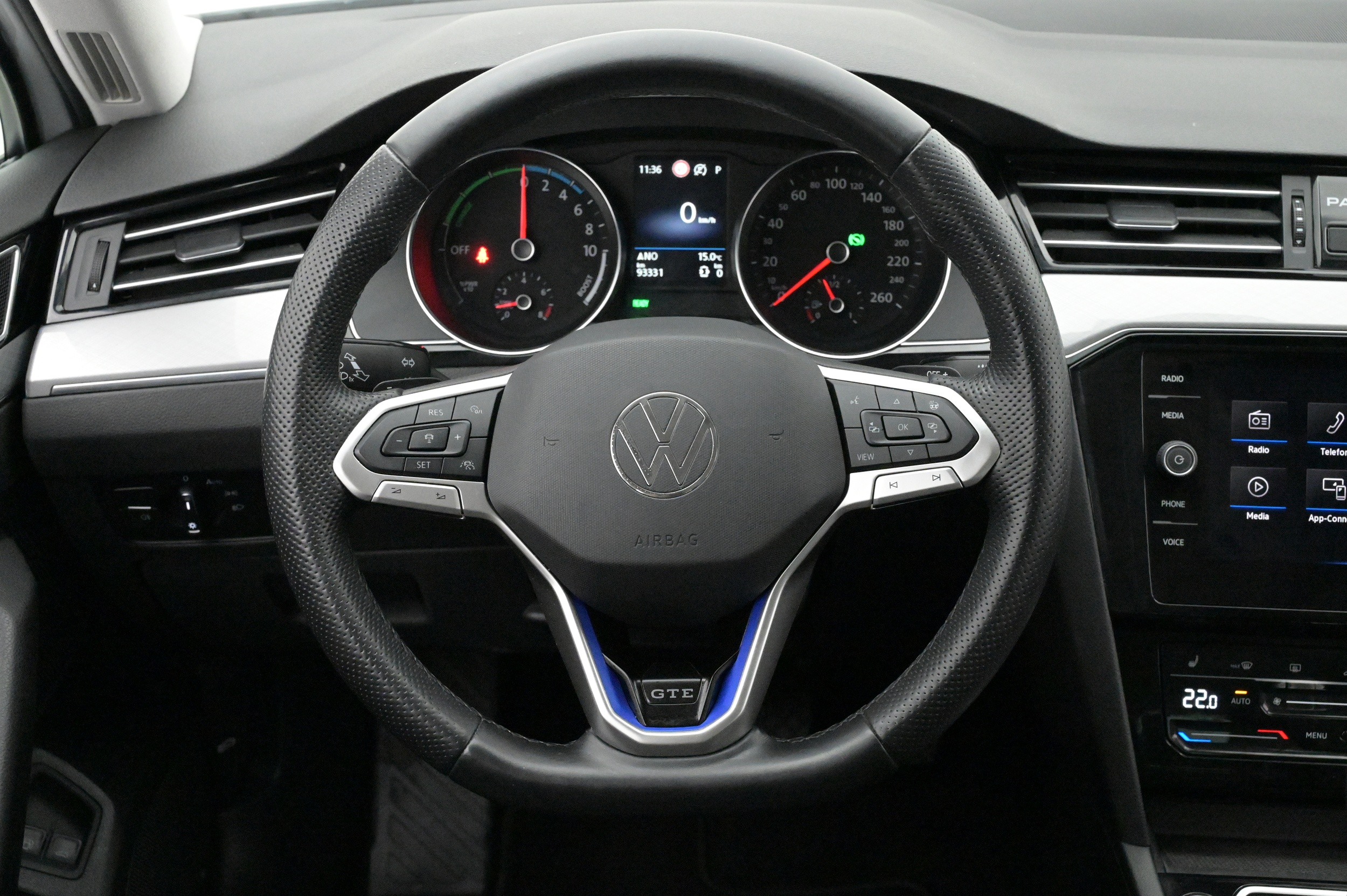 Volkswagen Passat 2023, bild 7/57
