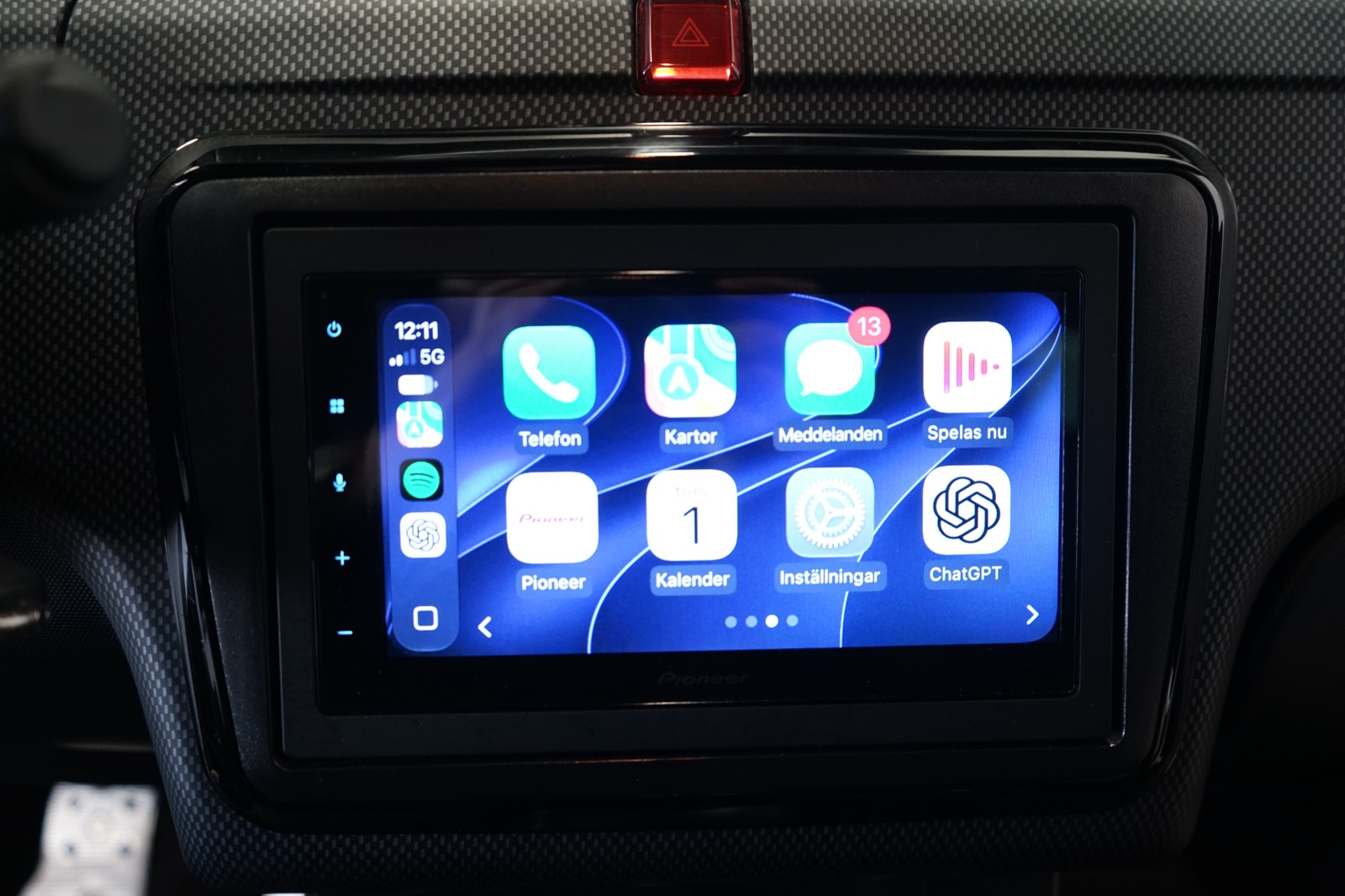 Ligier JS60 0.5 B-Kamera Carplay 8hk 2022 - miniatyr 9