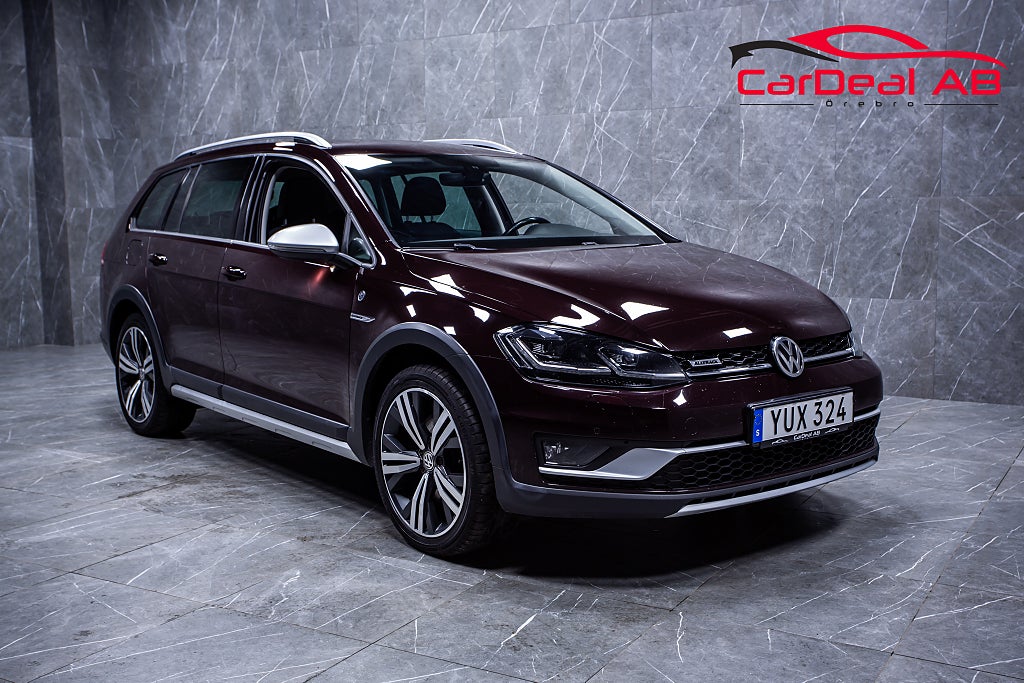 Volkswagen Golf 2.0 TDI 4M Alltrack Värmare Massage Kamera Drag CarPlay