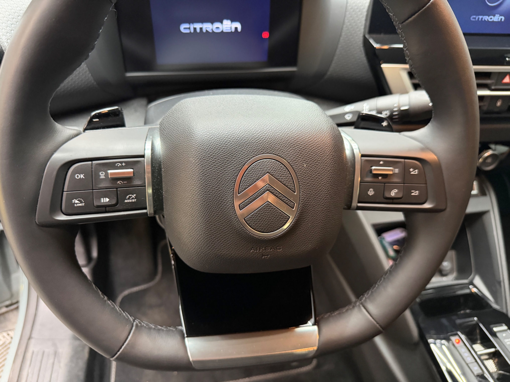 Citroen C4 X Hybrid 145 e-DSC 2025, bild 7/40
