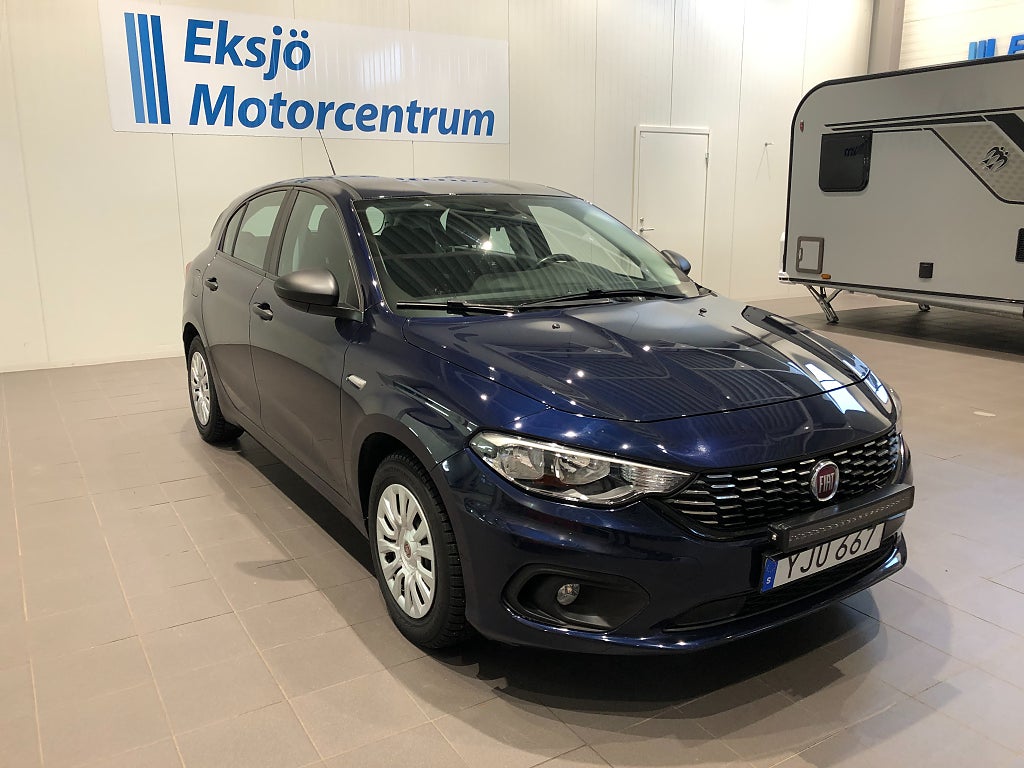 Fiat Tipo 1.4 FIRE T-JET Pop Euro 6 *V-Hjul/ Drag*